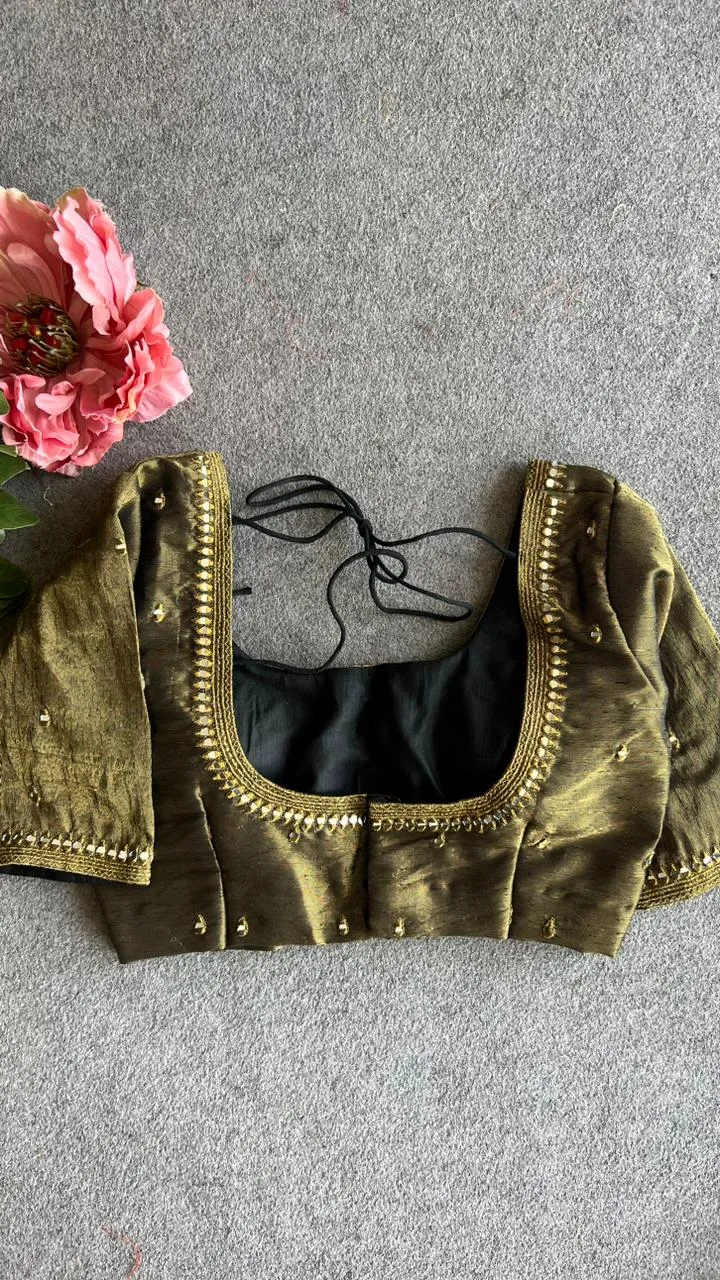 Black tissue mirror embroidery blouse