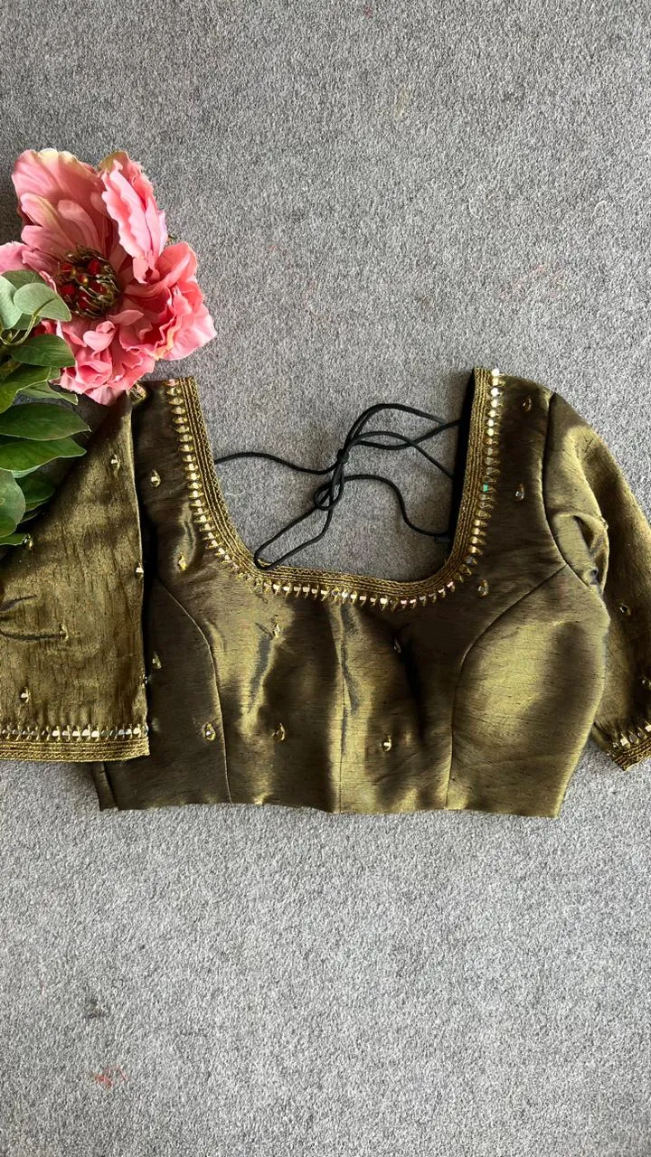 Black tissue mirror embroidery blouse