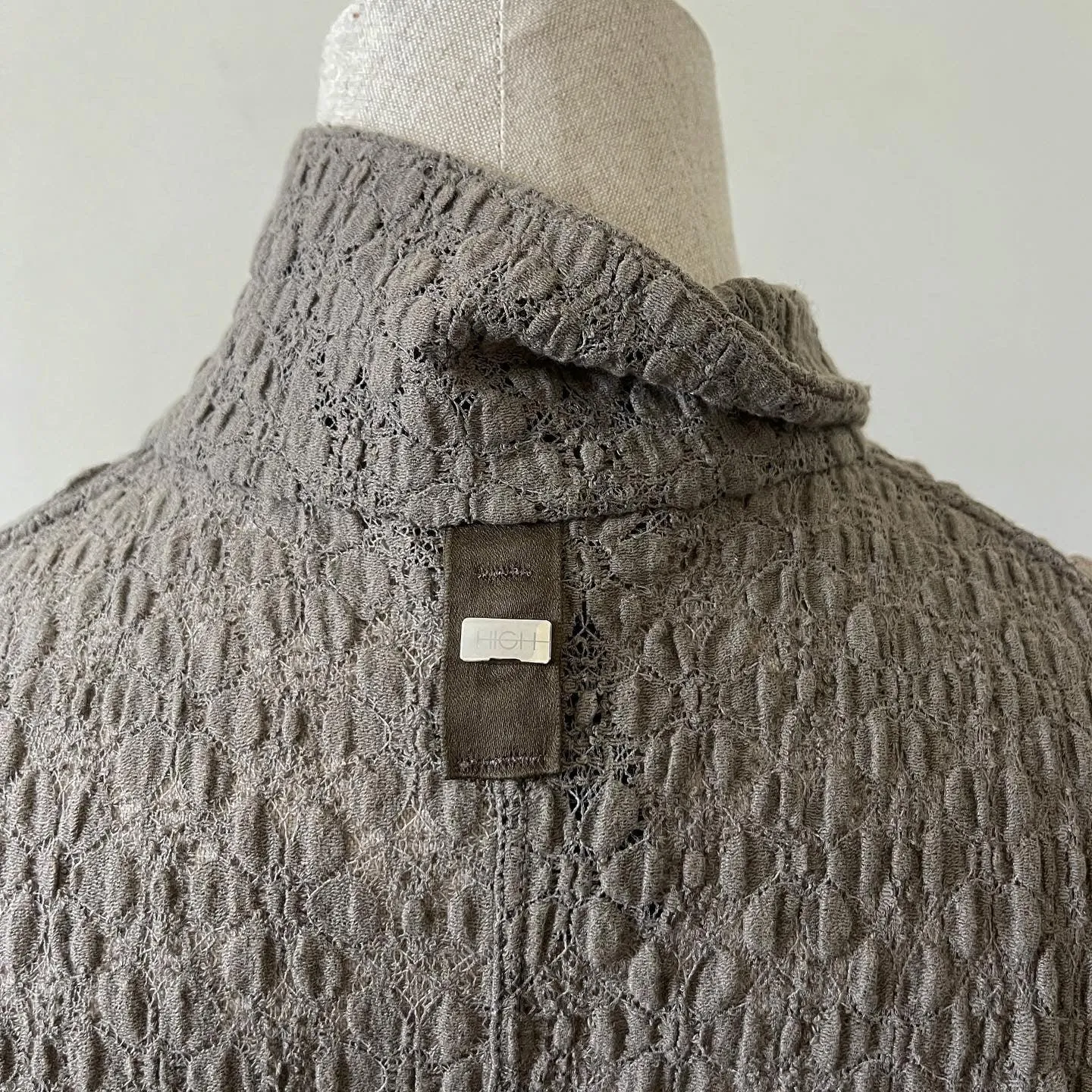 HIGH USE Blouse