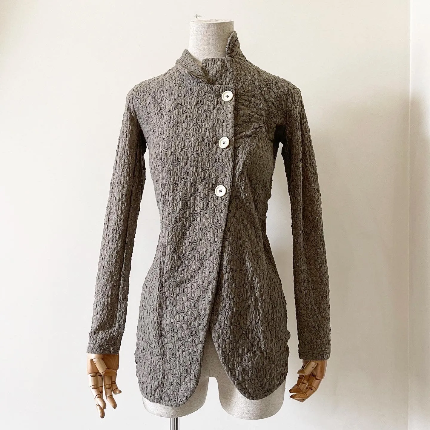 HIGH USE Blouse