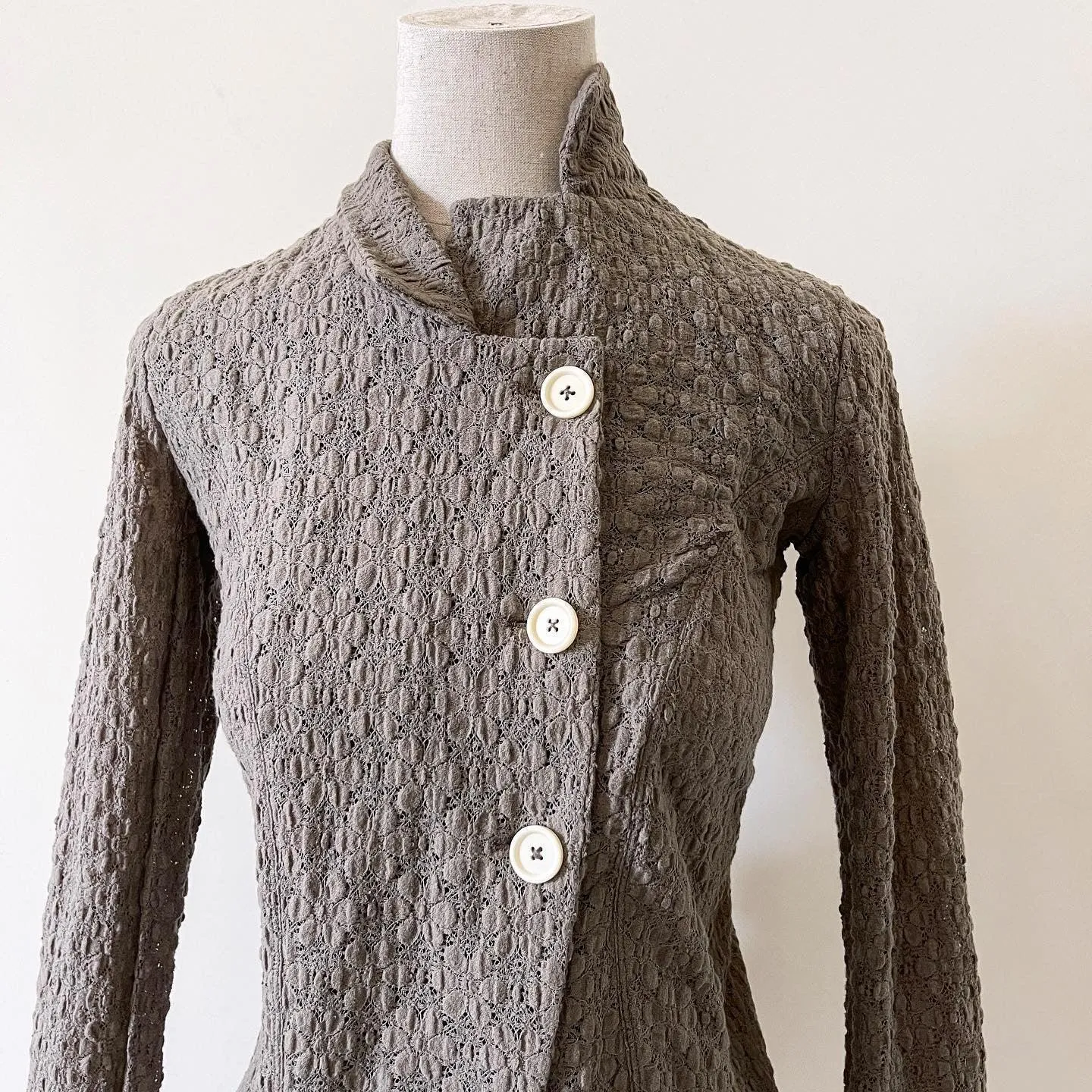 HIGH USE Blouse