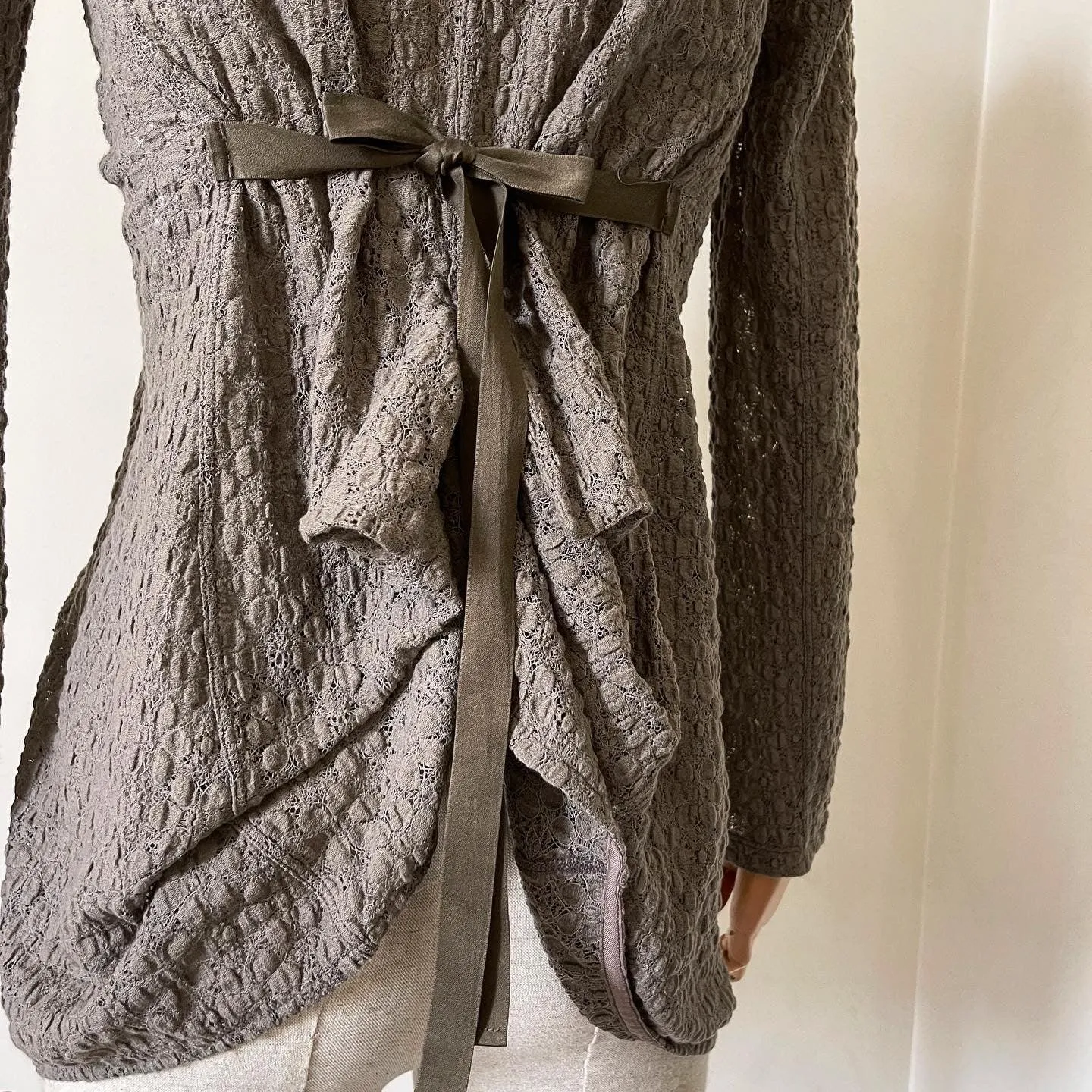 HIGH USE Blouse