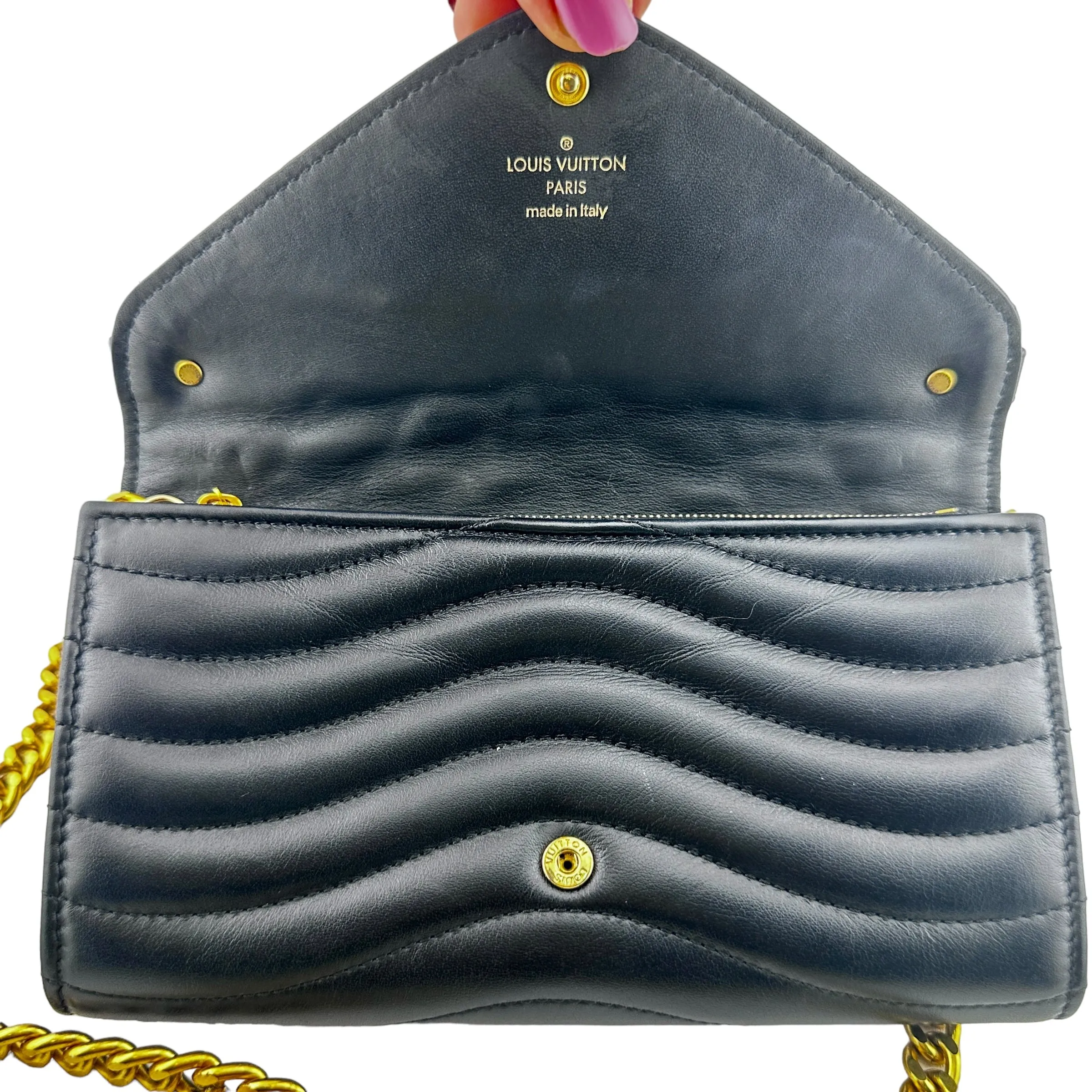 LOUIS VUITTON Leather New Wave Wallet with Unbranded Chain