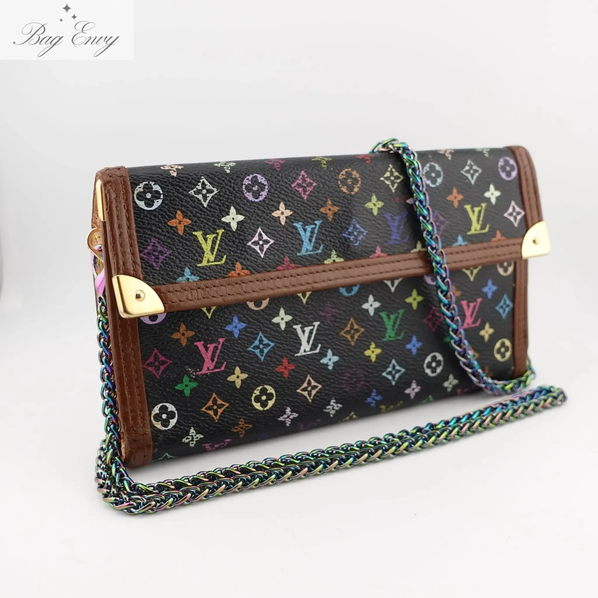 LOUIS VUITTON Multicolor Monogram International Wallet On Chain