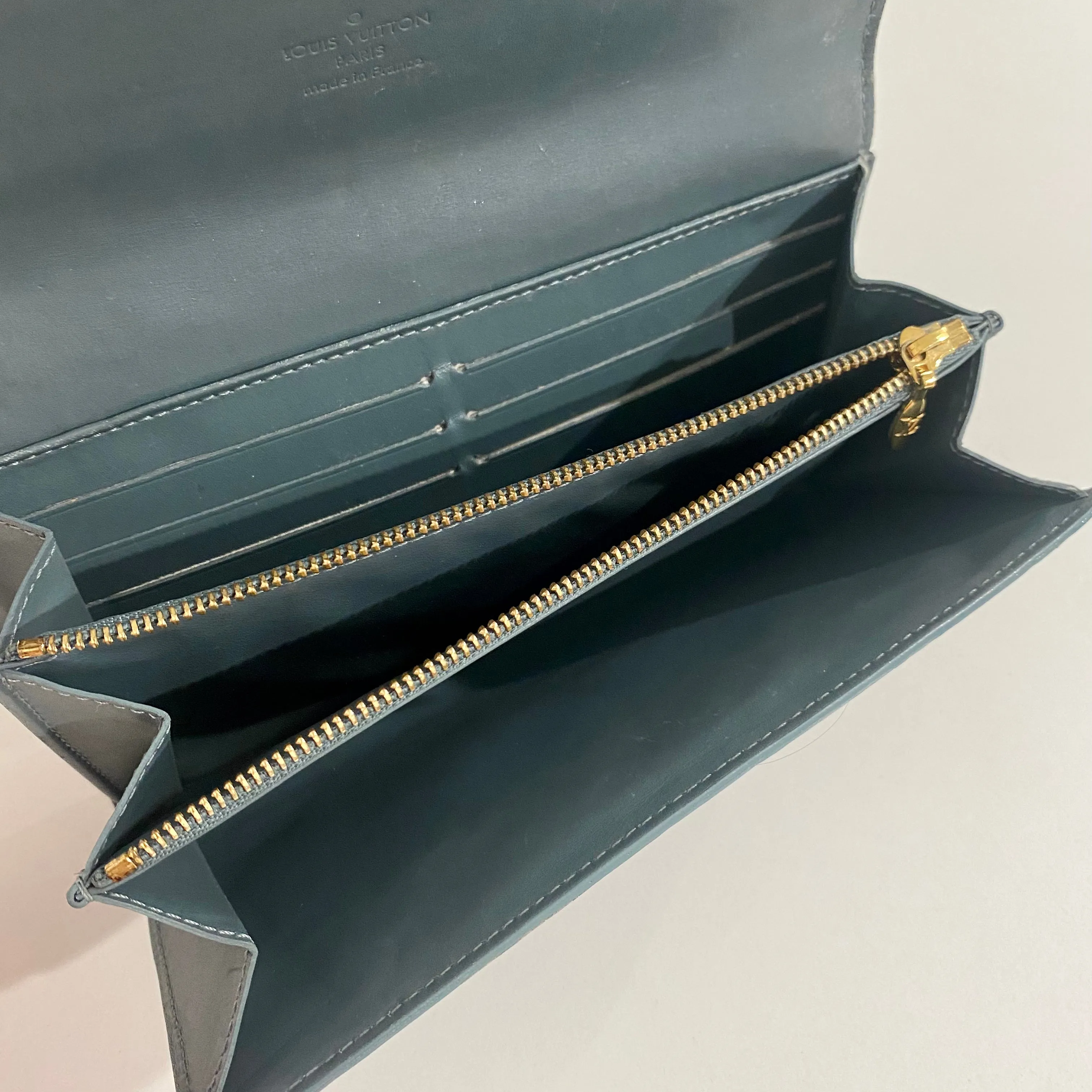 Louis Vuitton Vernis Wallet