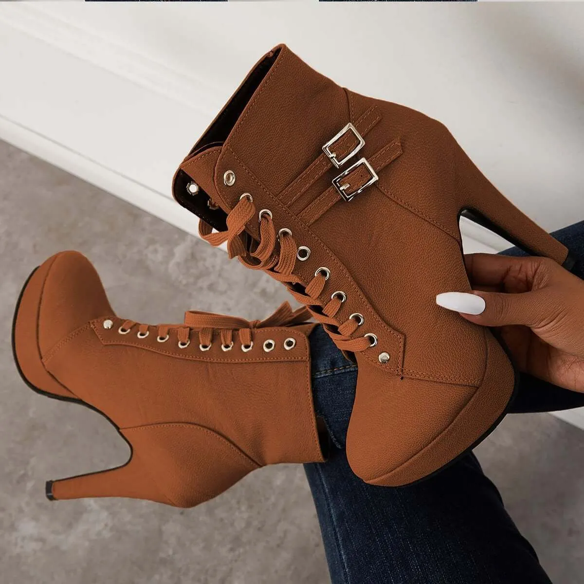 Sohiwoo Women Chunky Platform High Heel Ankle Boots Lace Up Booties