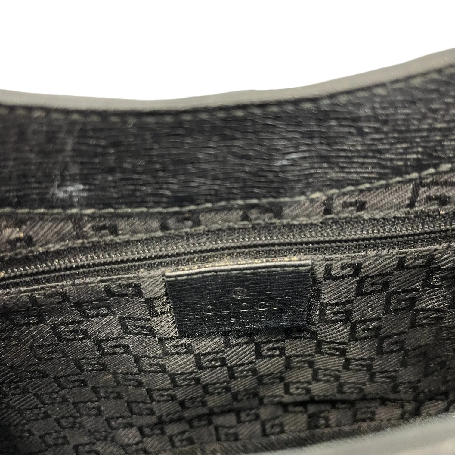 Women's G Buckle Handbag Black